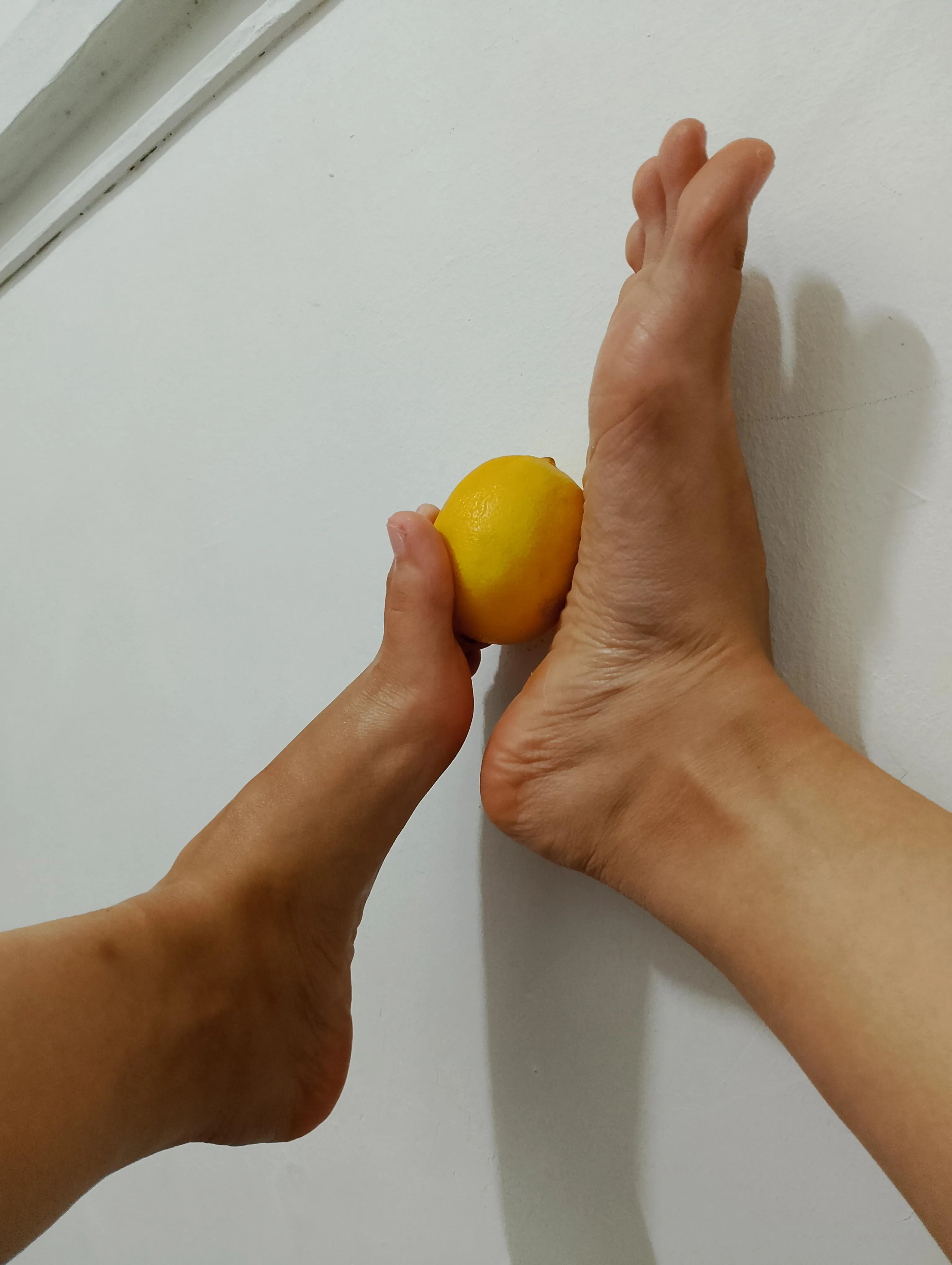 Balancing act f by lilytomatoe