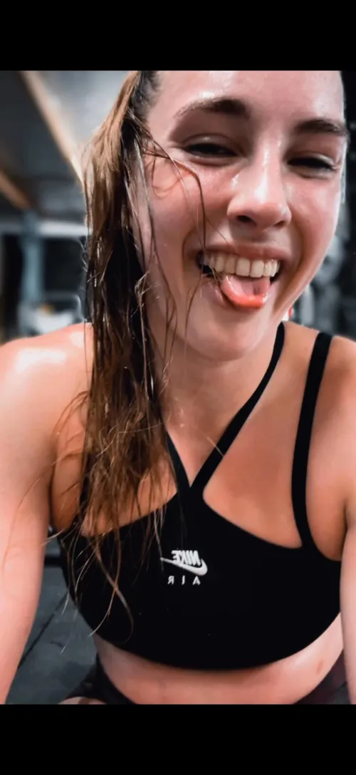Thumbnail Sweaty Girls: Hair Wanted All the Sweat by 07p02 - Find Out Why!