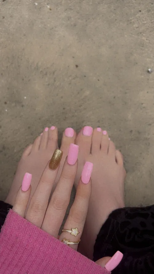 Thumbnail Exploring the Sensual World of Nail Fetish with satincherry__