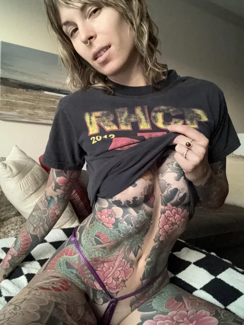 Thumbnail Hot Chicks with Tattoos | Enjoying a Happy Sunday by kuzagirl