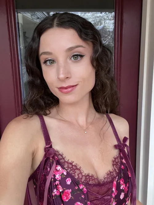Thumbnail Stylish Top Review: Exploring My Love for This Wardrobe Essential by forest--fox on JewishBabes