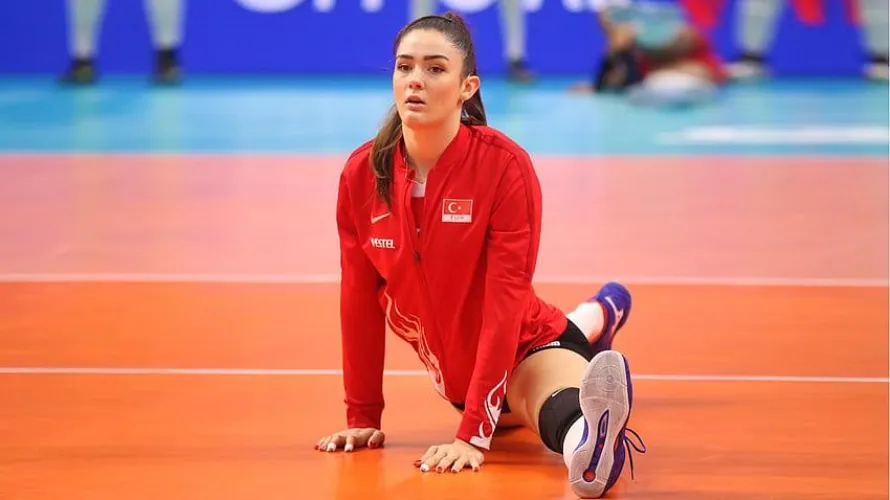 Thumbnail Zehra Gne by YongWeddle: A Compelling Volleyball Girls Story