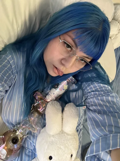 Thumbnail Ultimate Relationship Goals: My Desire for Blunts and Pleasure, According to xsnugglepuppyx | Adorable_Girls Category
