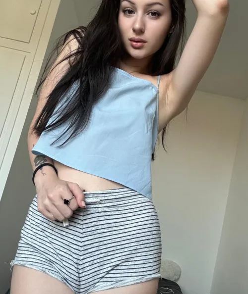 Thumbnail Exploring the Sensual World of Armpit Fetish: From Kisses to Bottom - _foreversmile