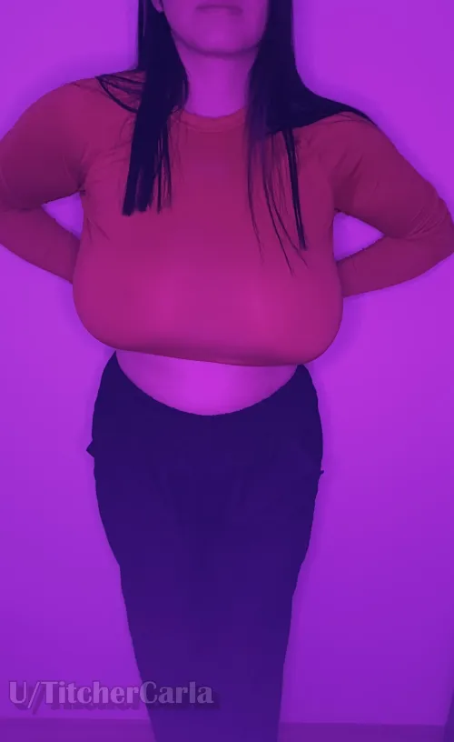 Thumbnail Unleash Your Potential with Braless Running by TitcherCarla