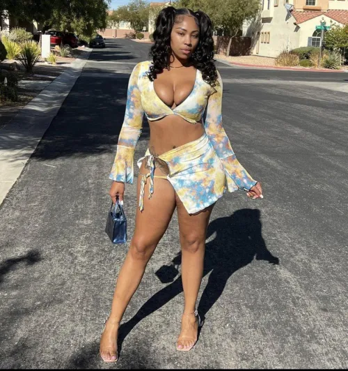 Thumbnail Itsjati: YouTube Star and MCSpace16 Author | Get to Know This Instagram Hottie!