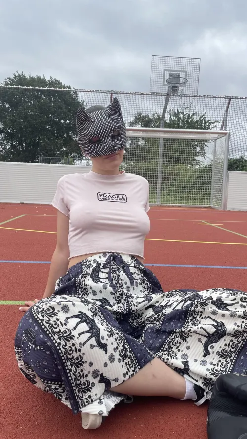 Thumbnail Poking Fun: Embracing the Braless Look with Lovelydancer's Risque Style