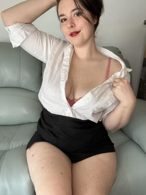 Thumbnail Exhausted but Aroused: Steamy Coffee-Making Session with ellietheelephant29 from SexyFrex