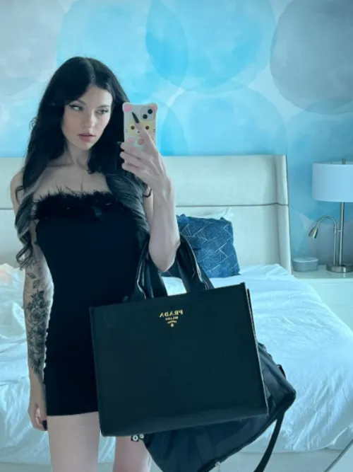 Thumbnail Stunning Debut in Black: How I Rocked My Classy Dress for the First Time by xwillowrose | classygirls