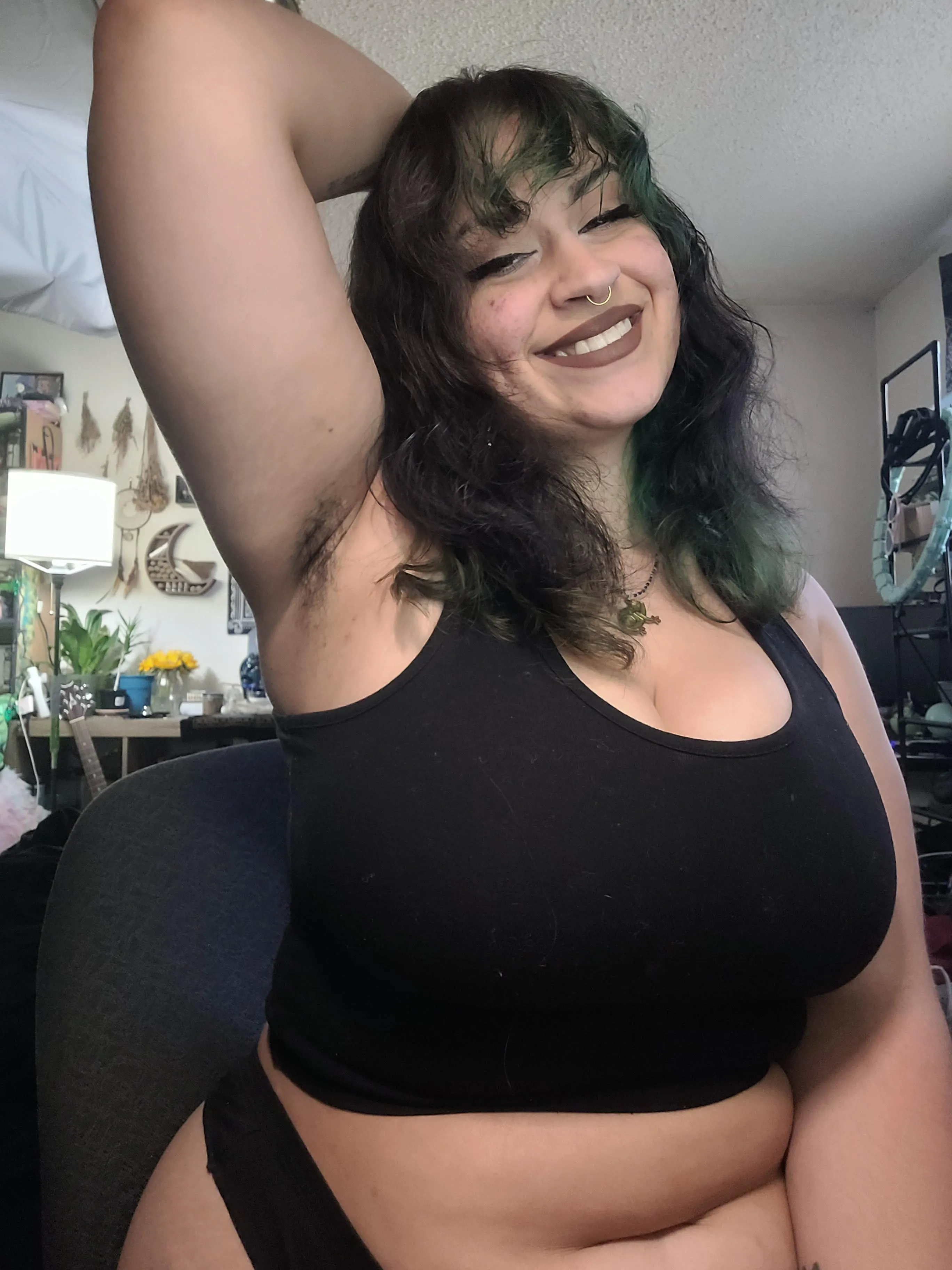 ive got too many curves to count tbh call me a circle by gutr0t