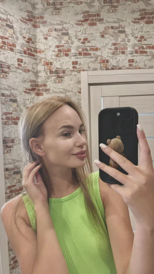 Thumbnail Am I Attractive? A Candid Exploration by babylisa1 in the MirrorSelfie Category