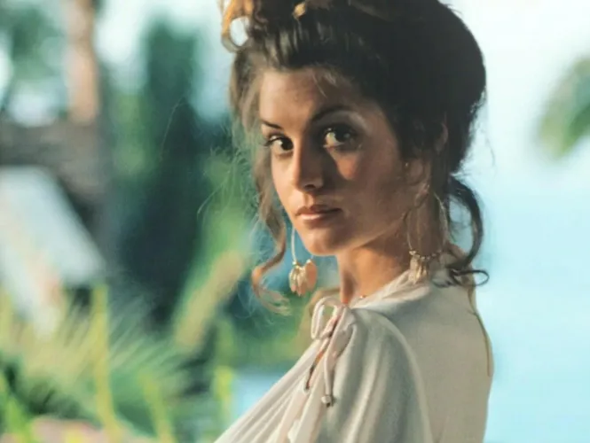 Thumbnail Marilyn Lange: A Stunning Model Captured by Author qwer5r in the PrettyGirls Category
