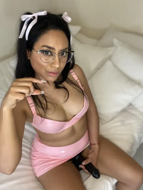 Thumbnail Understanding Leadership Dynamics in the Fetish Community by missambani