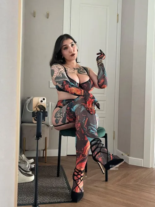 Thumbnail Unveiling My Dominance: The Powerful Tattoos of devillishgoddess