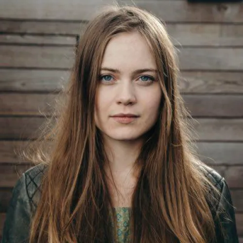 Thumbnail Hera Hilmar: A Stunning Portrait by Skyline_Drifter in the PrettyGirls Category