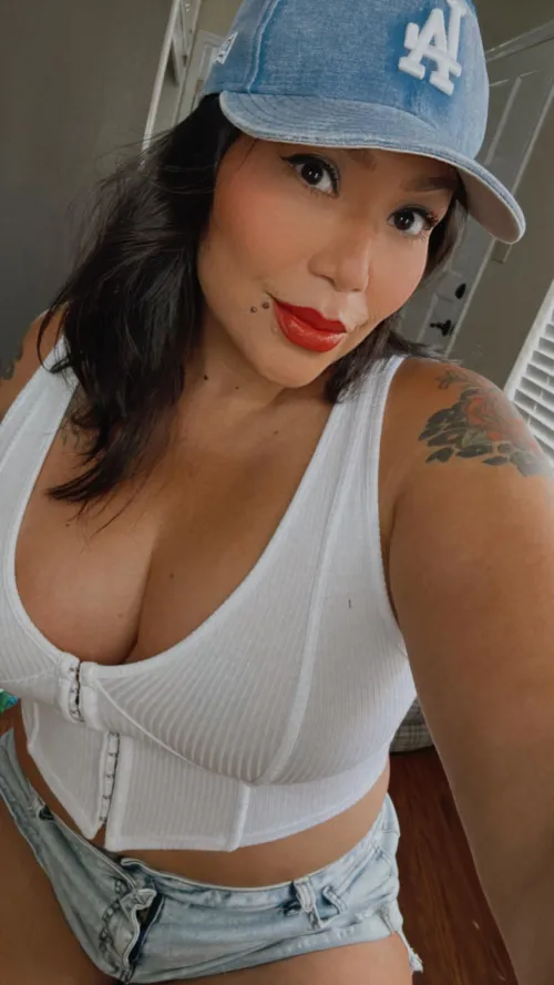 Thumbnail Braless Bliss: Happy Monday with Kinky_Lexxxi | LovesXOXO