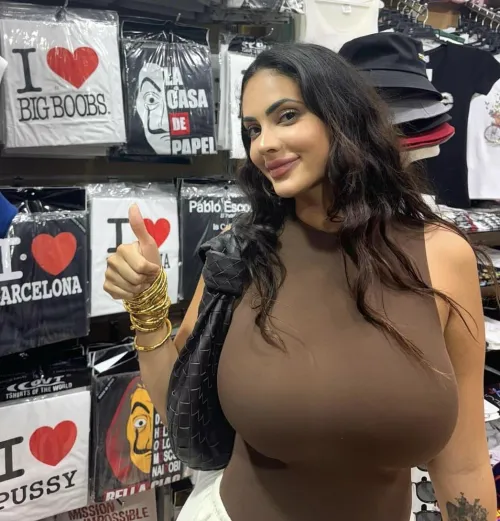 Thumbnail Exploring the Beauty of Big Boobs: A Review by Author Lonkane in the 2busty2hide Category
