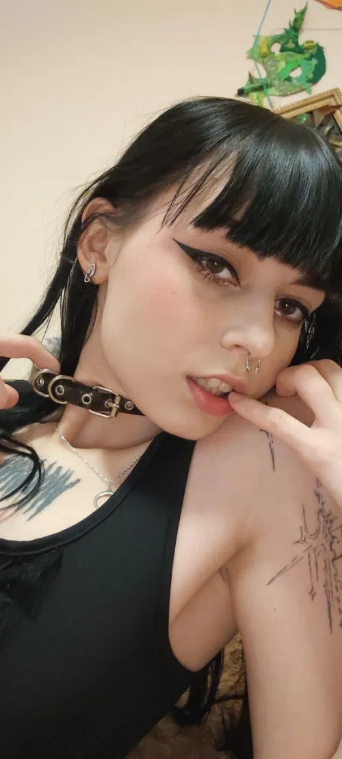 Thumbnail Wanna Take a Hot Shower with Me: Exploring Intimacy in the Collared Community by Venereal_GuavaBerry