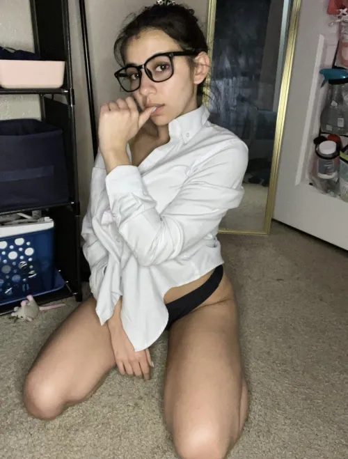 Thumbnail Exploring Tempting Adventures: A Sensual Evening with hoteiviolet in the SexyButNotPorn Category