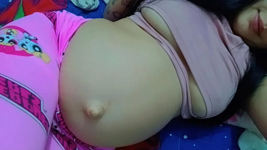 Thumbnail Exploring the Allure of a Sexy Pregnant Woman: Unveiling Surprising Offerings | Yolita23 | PregnantPetite Category