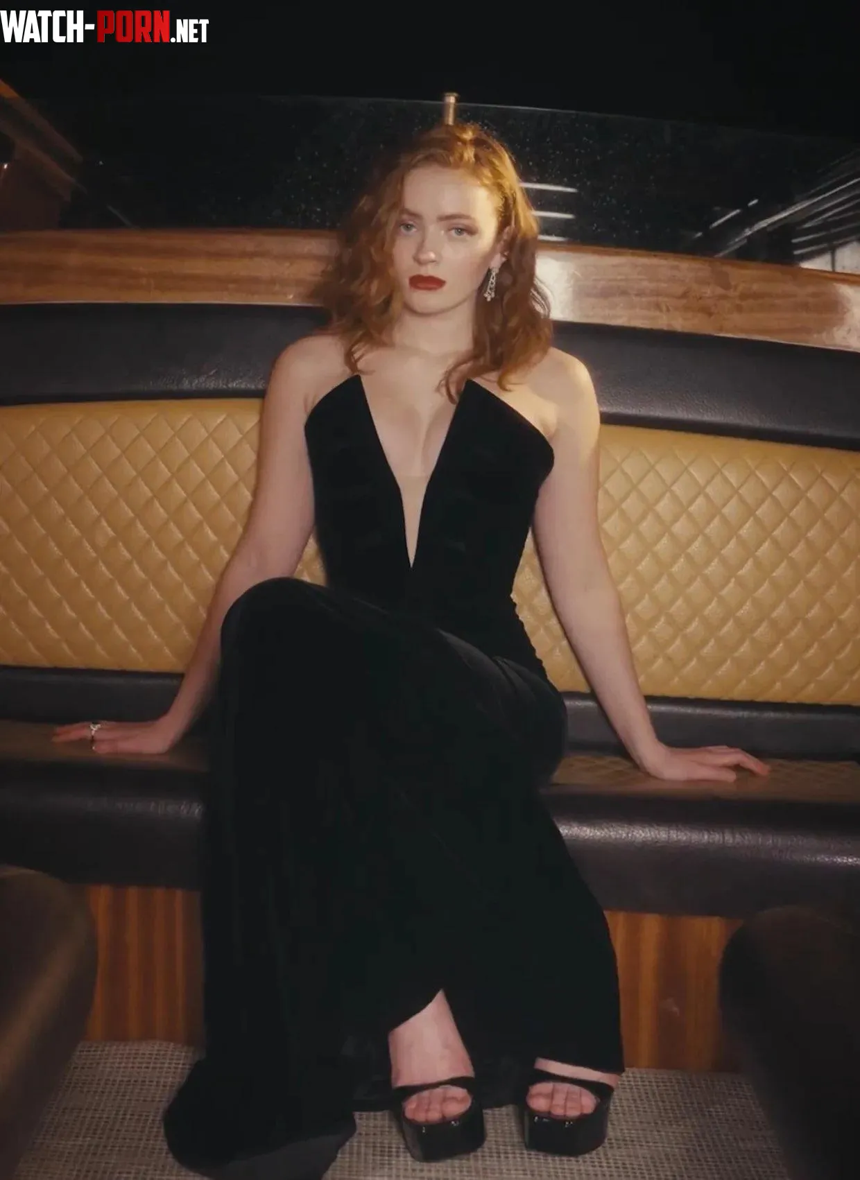 Sadie Sink by OhNoWhatHappenedNow