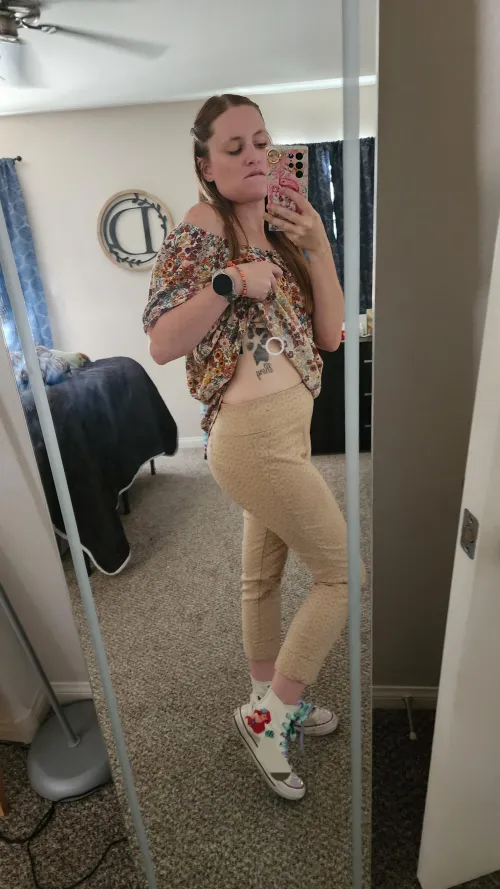 Thumbnail Expert Teacher Cissnei23 Will Guide You in Embracing Your Naughty Side - A Must for Slutsofonlyfans Enthusiasts
