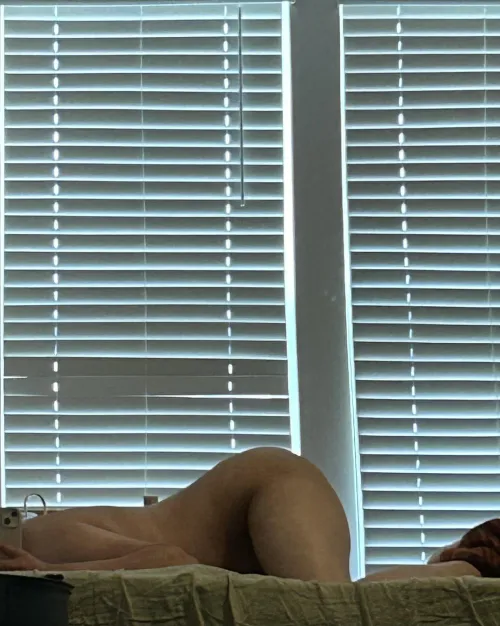 Thumbnail Exploring Preferences: Share Your Desired Positions with femboy4ube in Asiansissification