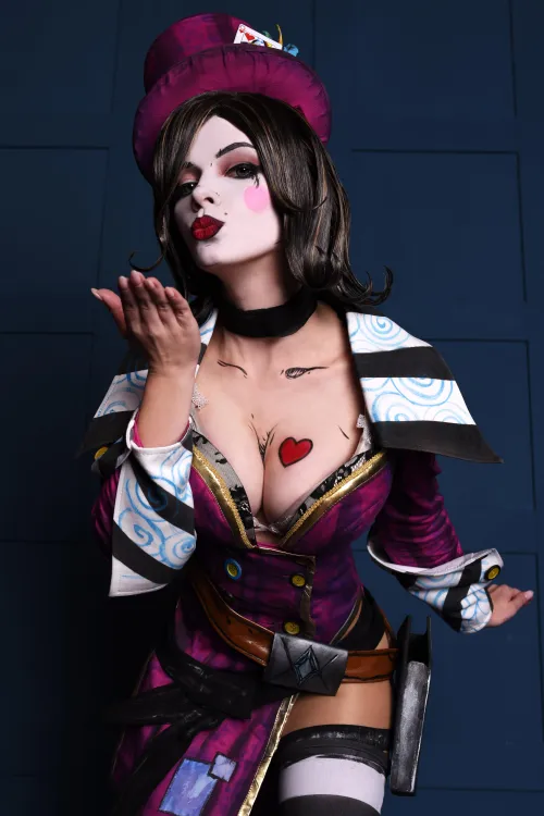 Thumbnail Mad Moxxi Cosplay by Evenink: A Stunning Rendition by irina_sabetskaya | CosplayLewd Category