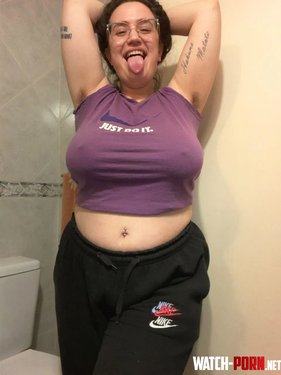 Sweaty armpits with a strong or mild smell by Consistent_Sea3323