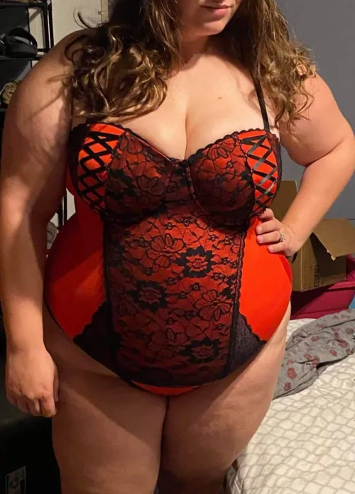 Thumbnail Exploring Taboo Desires: A Forbidden Fantasy of Seduction by AbigailGray256 in NaughtyWives Category