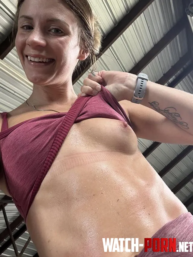 Sweaty nip  by PantyNectar