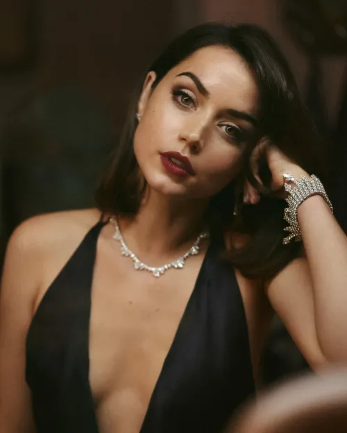 Thumbnail Ana de Armas: A Stunning Icon by Author Meenar0808 in the GentlemanBoners Category