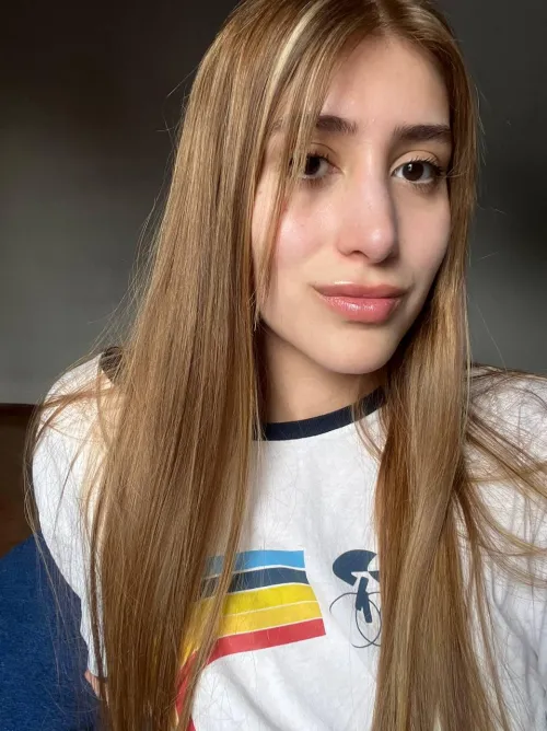 Thumbnail Get in the Mood for Romance: Where to Find the Best Spots to Be Kissed by Halo_Mythic