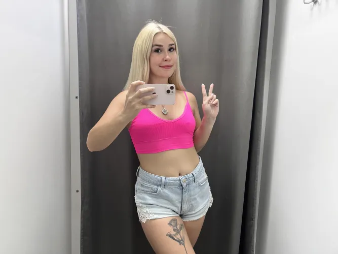 Thumbnail Rock Your Style: Mirror Selfies in Your Latest Wardrobe by KittieeSweet - MirrorSelfie Category