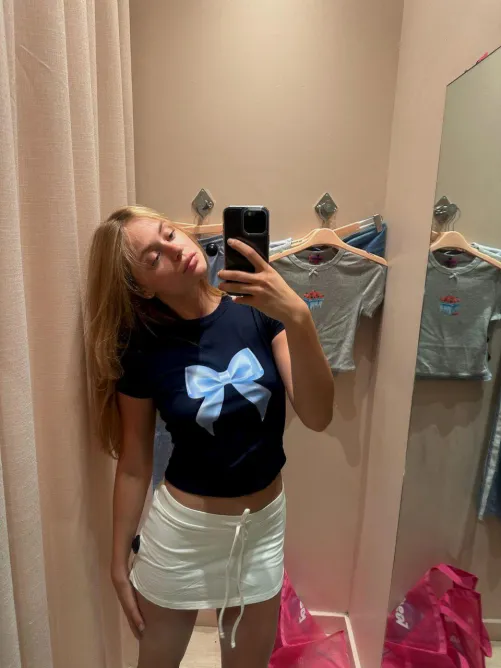 Thumbnail Little Cute and Classy: Discovering The Charm of iamKathrynn in the Classygirls Community