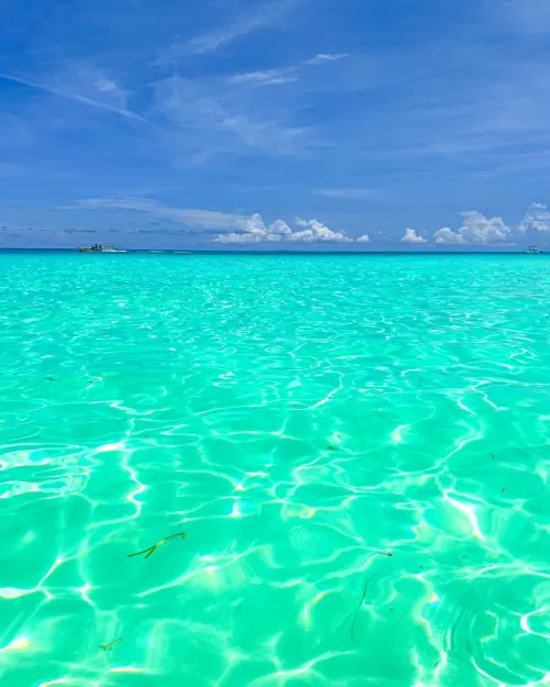 Thumbnail Boracay's Crystal Clear Waters: A Beach Lover's Paradise by crazyhotbabex