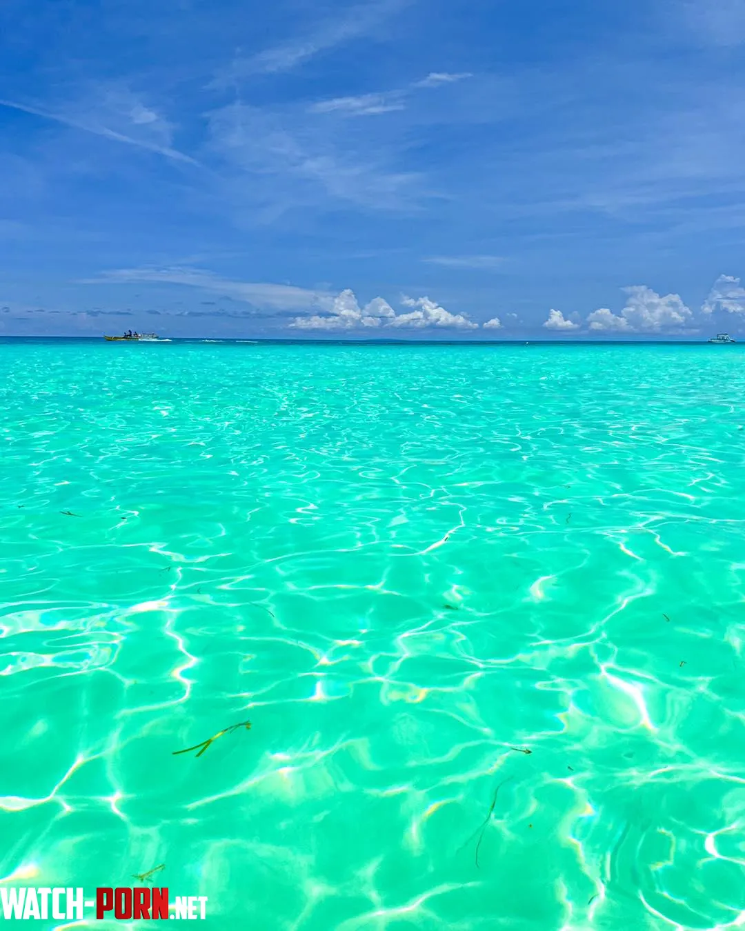 Boracay green crystalclear water by crazyhotbabex