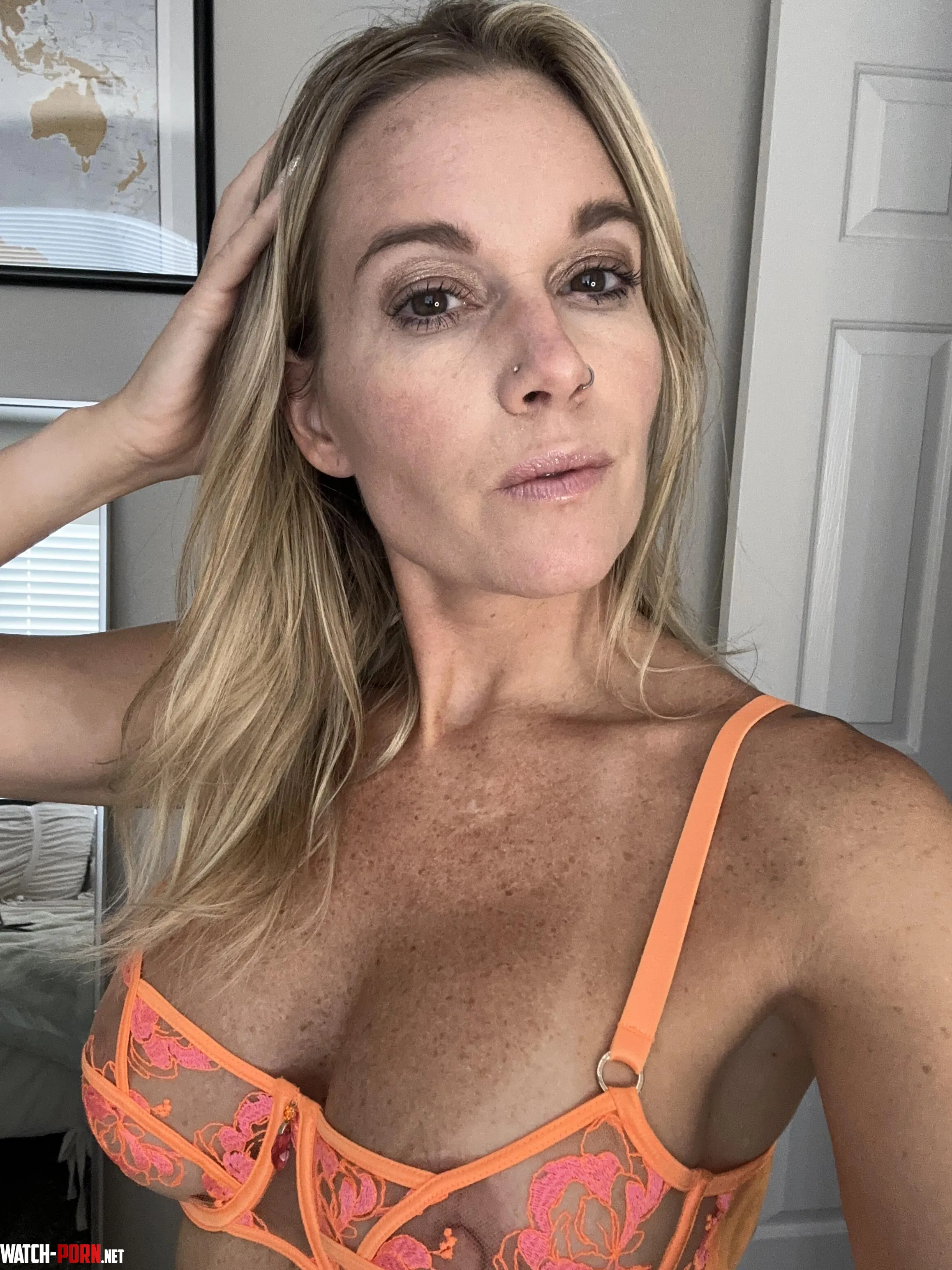 are you into women with a lot of freckles by asianxclara