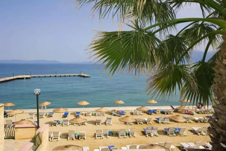 Thumbnail Beach Bliss: Enjoy the Warm and Sunny Weather in Turkey by NecessaryHoliday8565