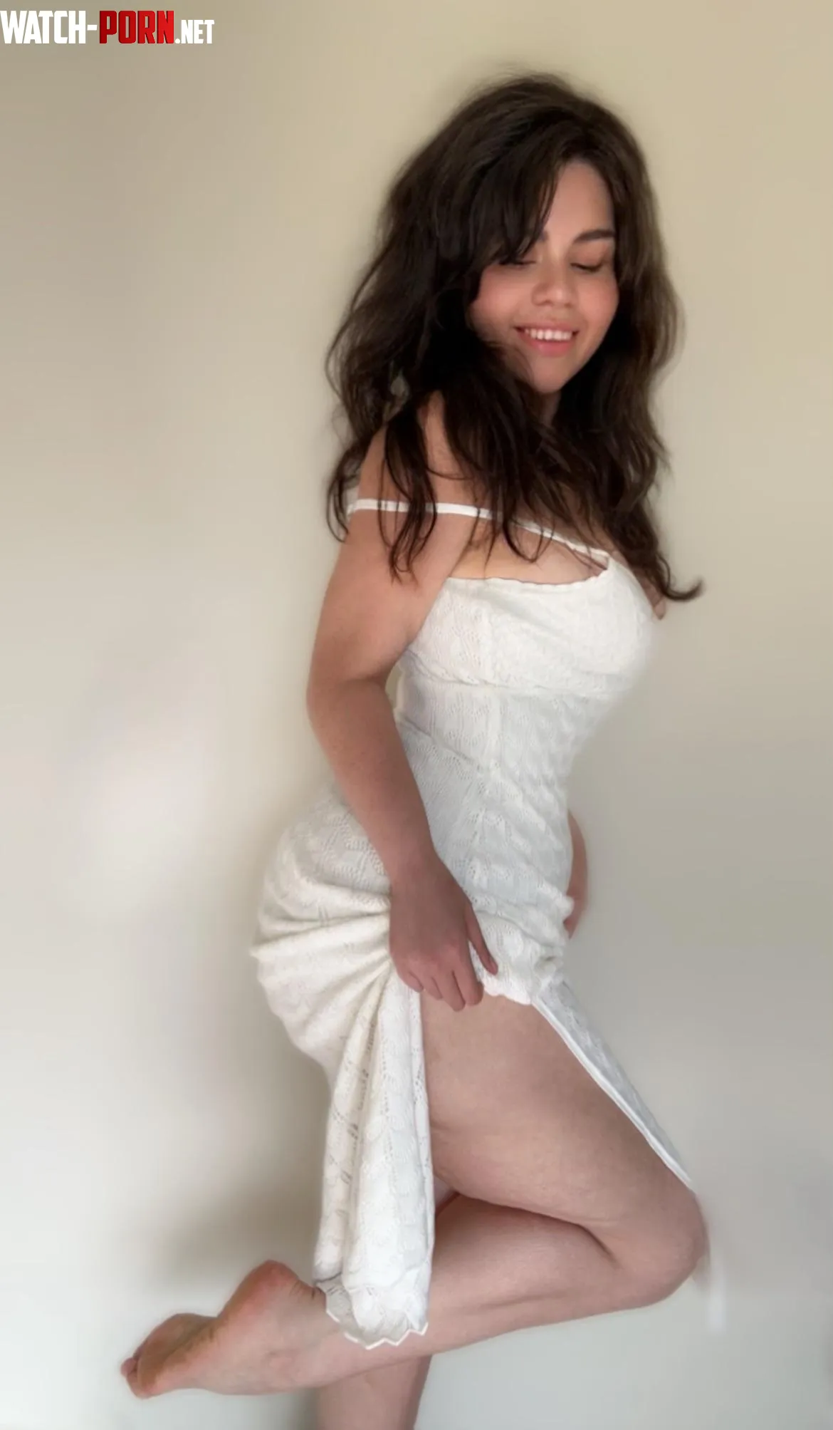 How do you feel about a thick girl in a sundress  by mollyzedolly
