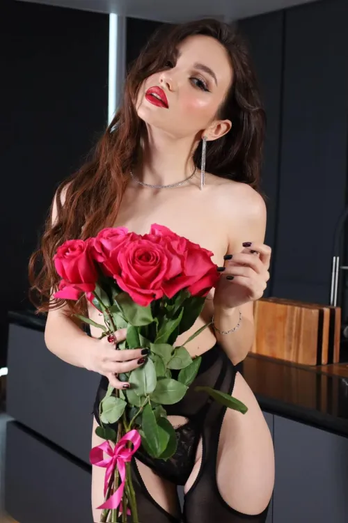 Thumbnail Lizzy by nightybutterfly: A Classy Sexy Read for a Captivating Escape