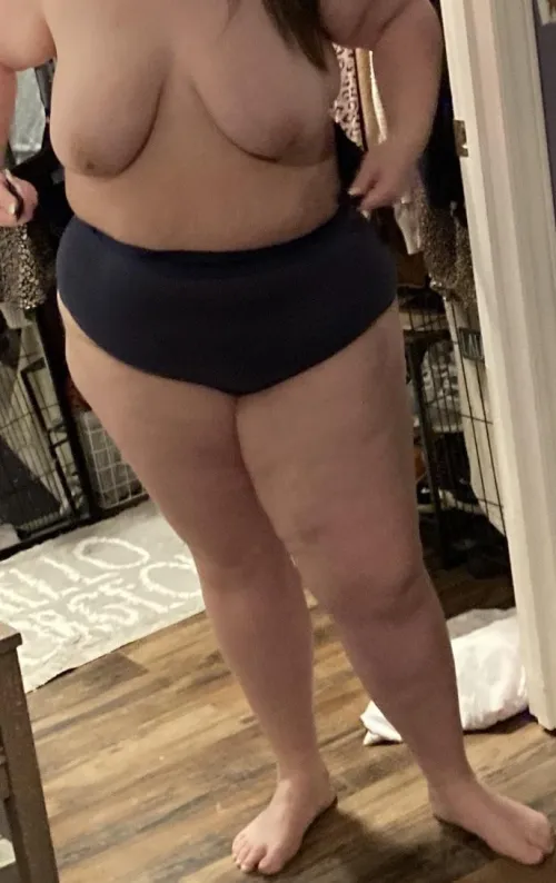 Thumbnail Exploring Body Positivity: A BBW's Guide to Embracing Your Full Body by CarmenFoxxx