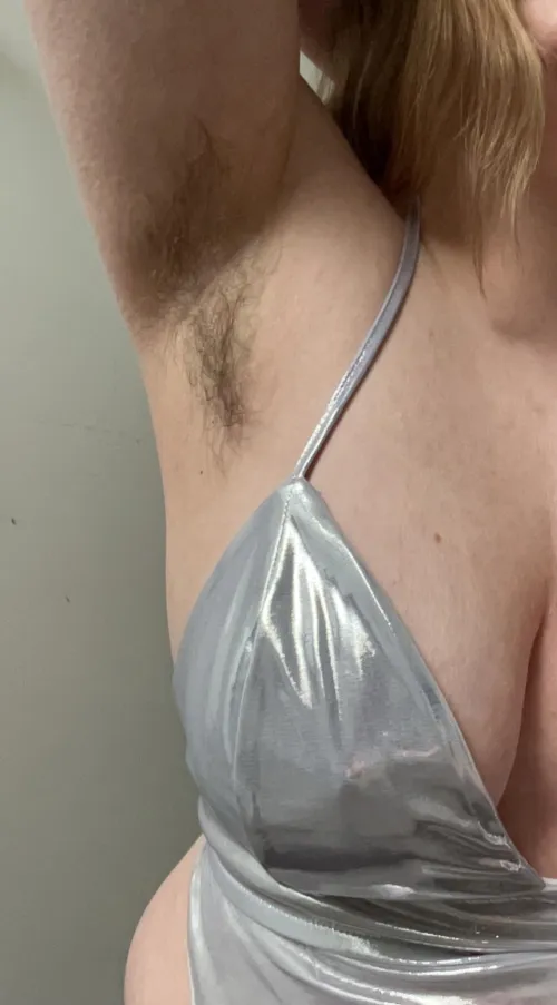 Thumbnail Embracing Natural Beauty: A Discussion on Hairy Armpits by cutepinkoctopus - HairyArmpits Category