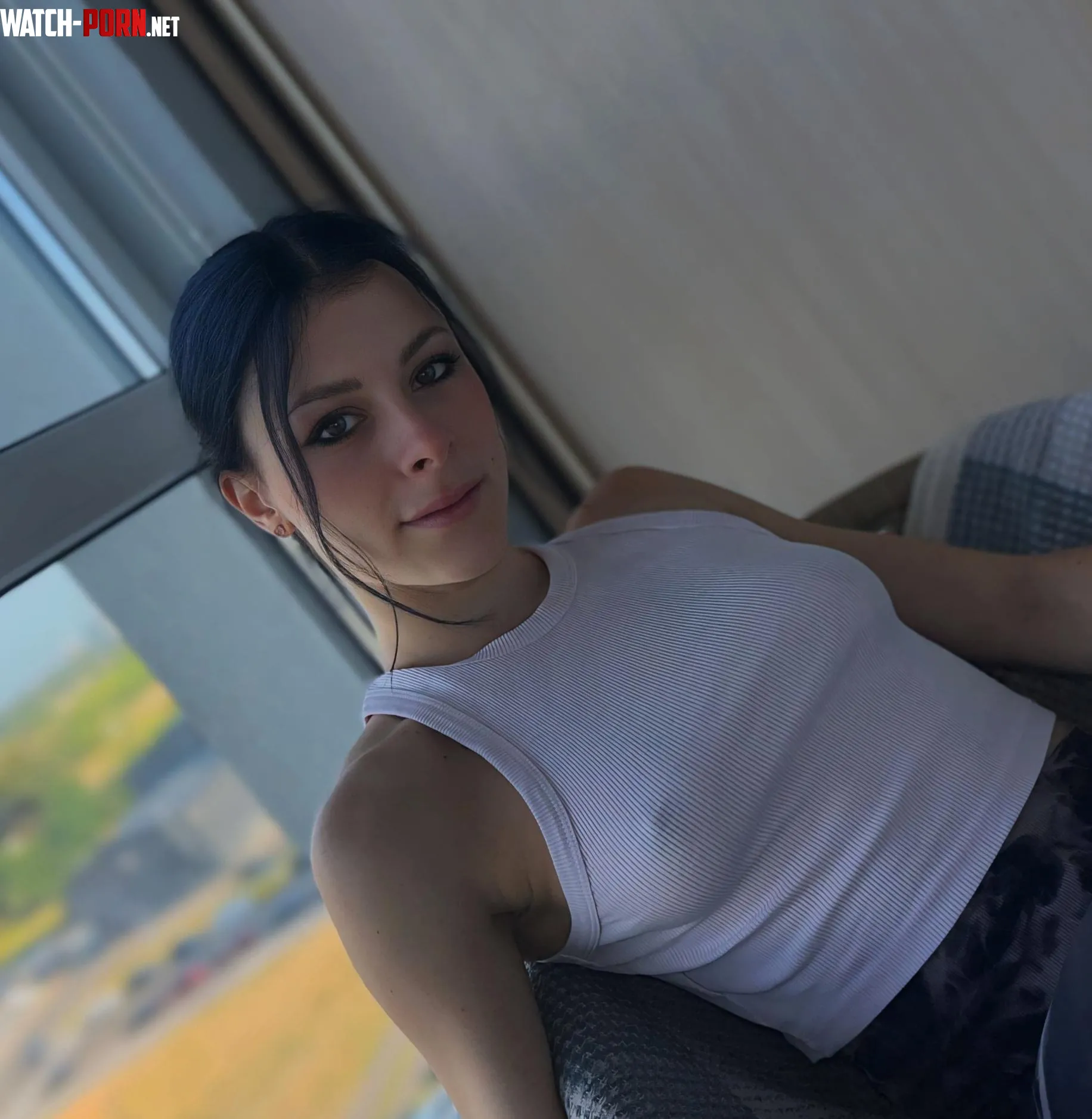 I like to wear tank tops without a bra to make my boobs shake by PurpleRainnss
