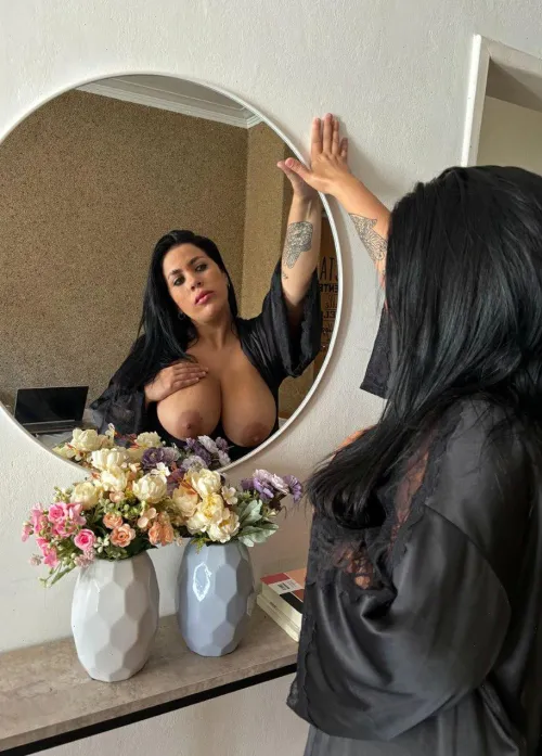 Thumbnail Exploring Sensual Pleasures: A Titillating Encounter in Front of the Mirror | Tasty_anj | GILF Category