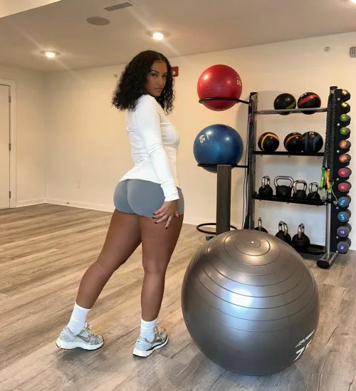 Thumbnail Felicia Lucas: An Insight into ThickFit by Author OGgoodfella7