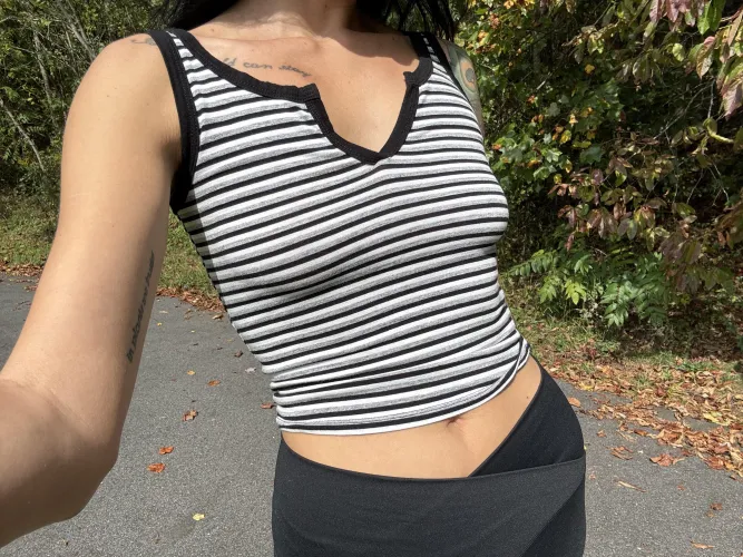 Thumbnail Braless Walks LT3: Embracing Freedom and Comfort | JustAnotherMommi's Guide to Braless Living