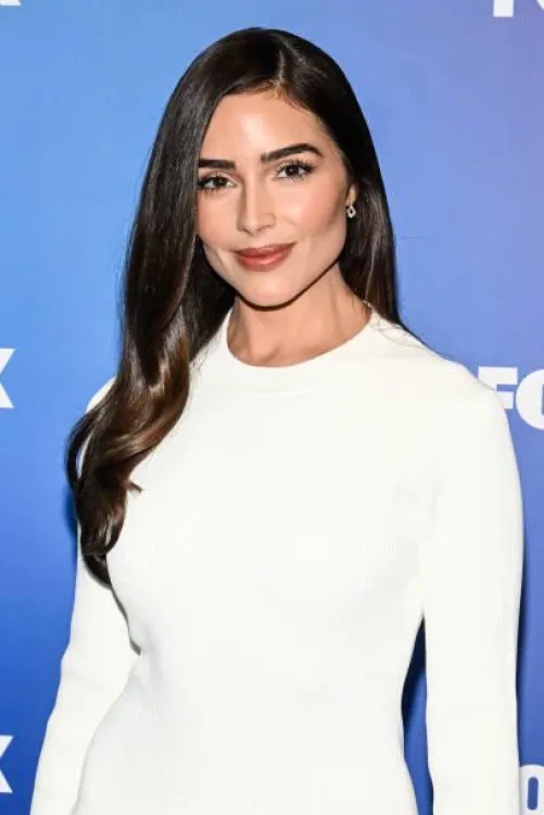 Thumbnail Olivia Culpo: A Closer Look at the Stunning Beauty by LoweLoggia88 in the PrettyGirls Category