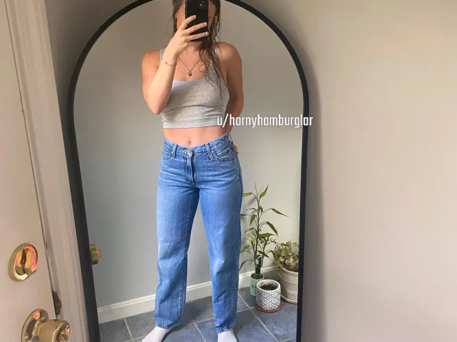 Thumbnail Comfy and Cute MirrorSelfie Ideas for Stylish Photoshoots by hornyhamburglar