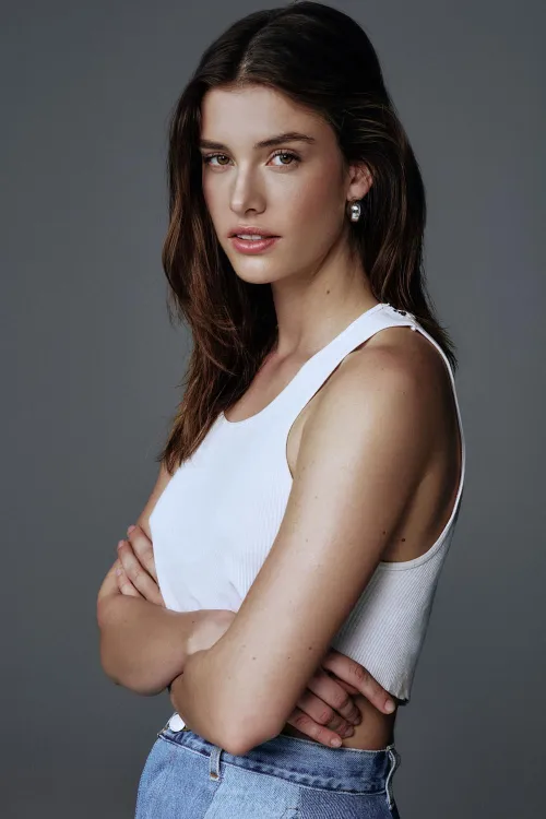 Thumbnail Lara Leijs: A Stunning Model Portfolio by catzy007